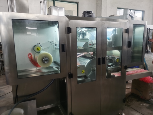 2800kg Capacidad de control PLC de la máquina de fabricación de cápsulas de detergente 500-1500 cápsulas/min